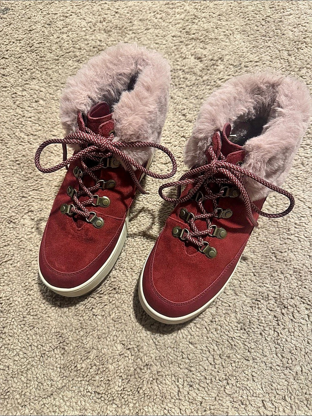 Koolaburra by UGG Advay Boot Fur-Cuff Winter Boots in Red & Pink